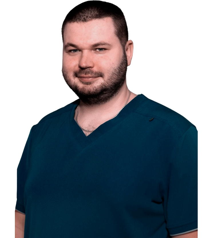 Самсонов Андрей Романович